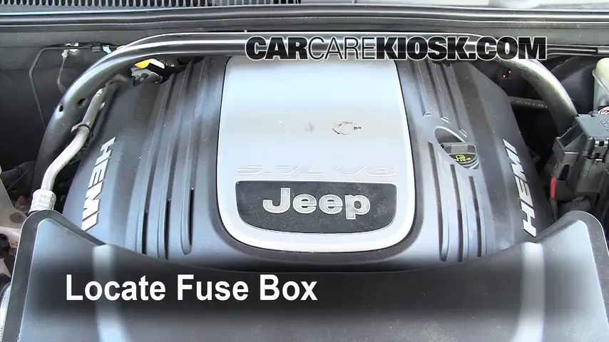 2005 Jeep Grand Cherokee Limited 5.7L V8 Fuse (Engine) Check